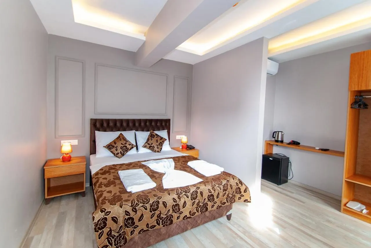 Naz Hotel Old Bazaar Istanbul