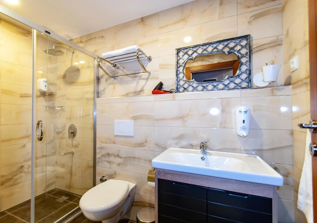 Naz Hotel Old Bazaar Istanbul